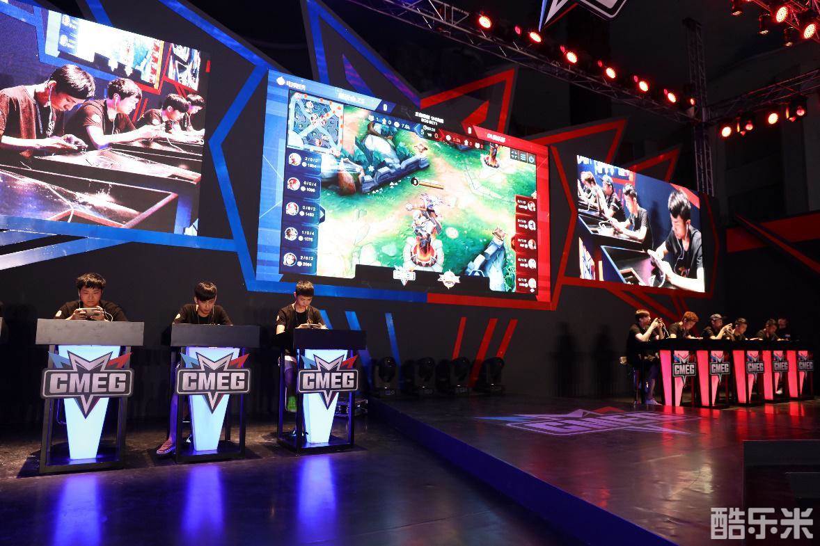 跑出空位 跑出空位